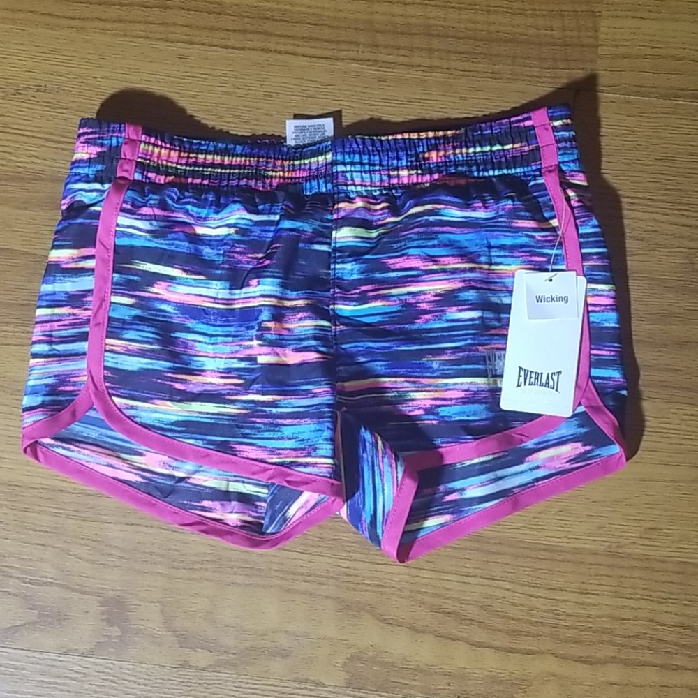 Multi-athletic short set
